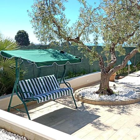 La casetta degli ulivi con piscina Menfi Esterno foto
