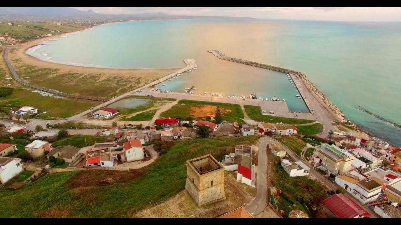 La casetta degli ulivi con piscina Menfi Esterno foto
