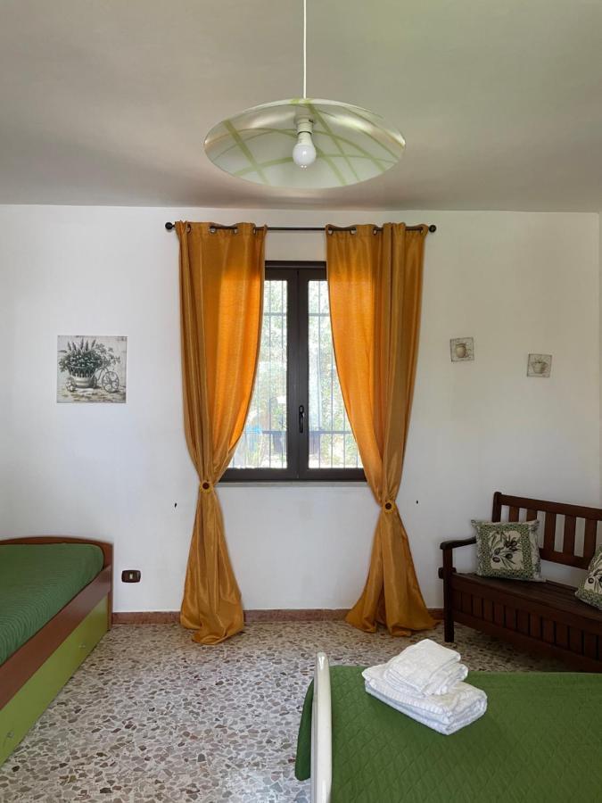La casetta degli ulivi con piscina Menfi Esterno foto